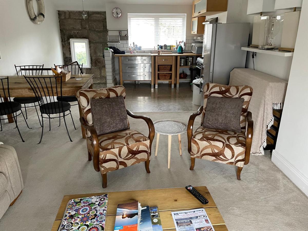 Seaview Cottage With Oodles Of Charm Sleeps 4 פורטלנד מראה חיצוני תמונה